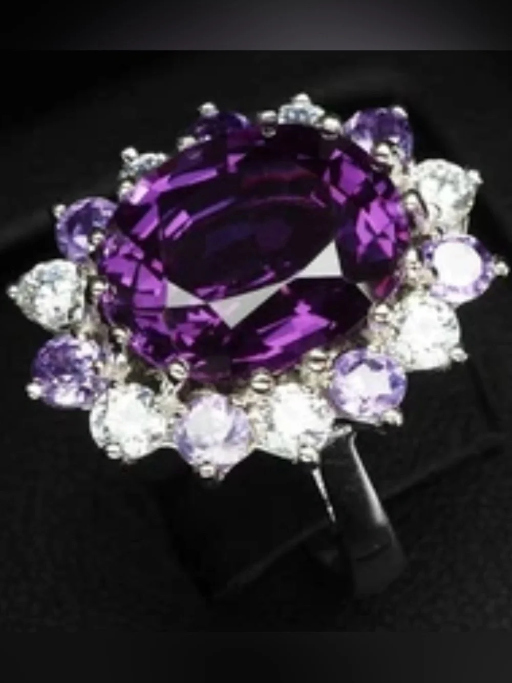 Pleocroic Purple Sapphire & white sapphire ring 14k 925 size 6 , carats at 9.03